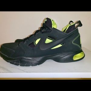 Nike Air Black compete TR 2 2011